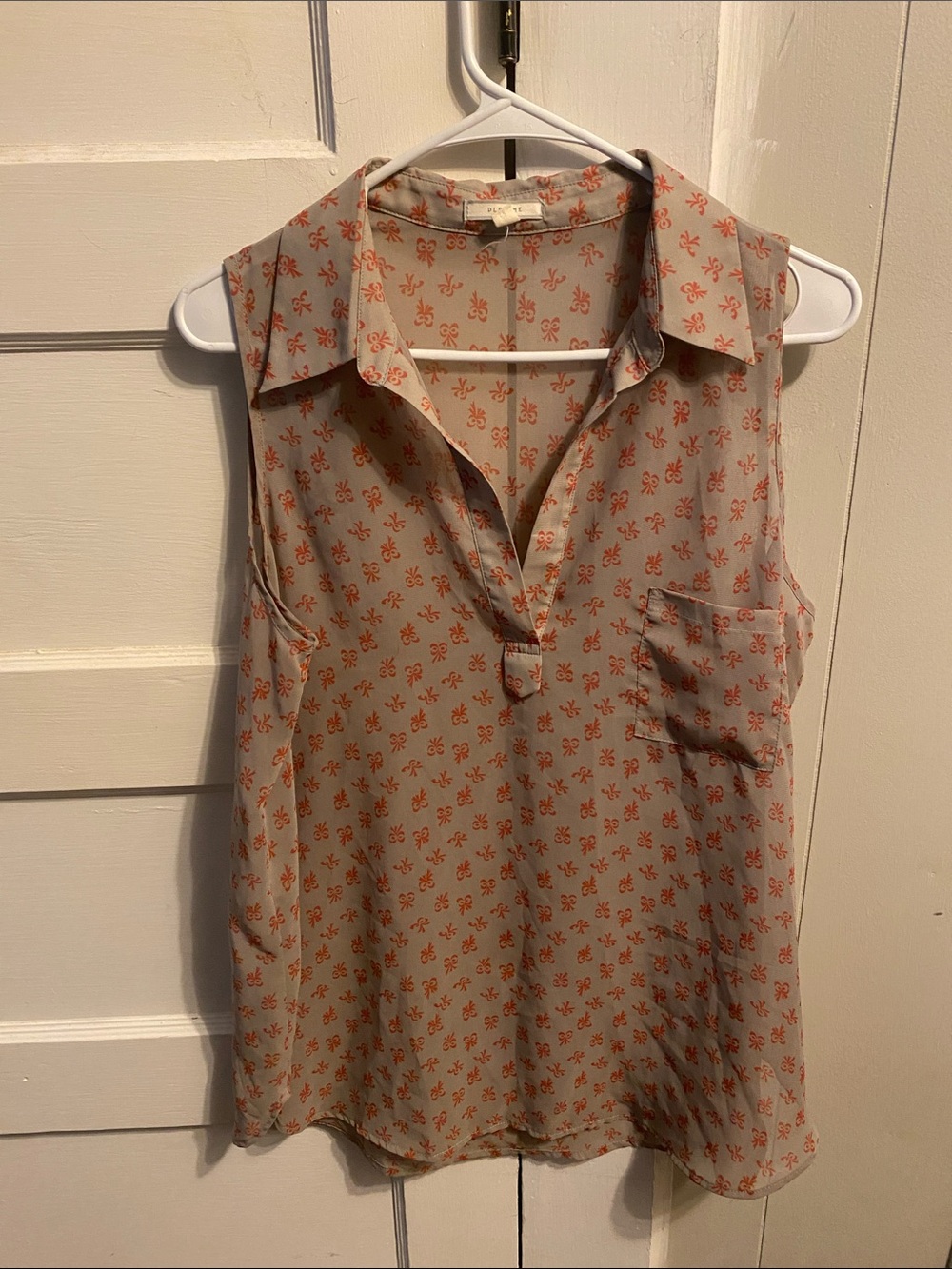 Sleeveless Collared Floral Print Blouse - Beige and Coral